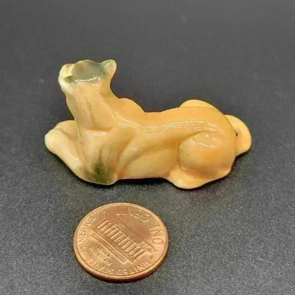 VINTAGE Miniature Figurine Lion Bone China African Zafari - Picture 2 of 9